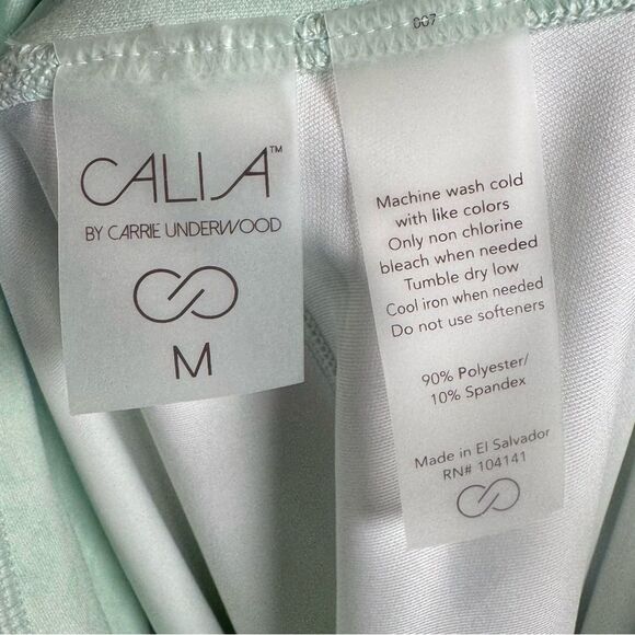 Calia by Carrie Underwood desert landscape mid rise capri active leggings size M - Picture 8 of 8